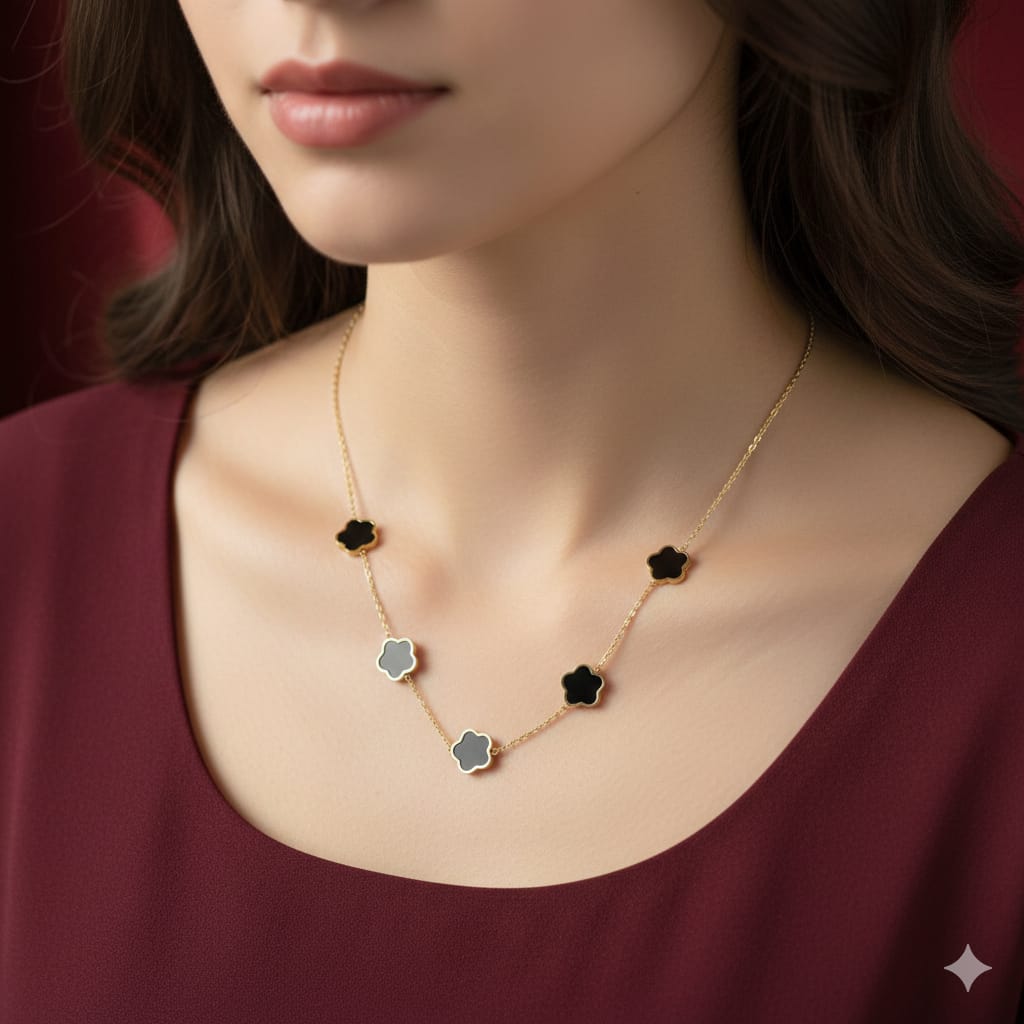 Alhambra Gold Necklace